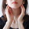 食いしばりは肩凝りや頭痛に影響している？